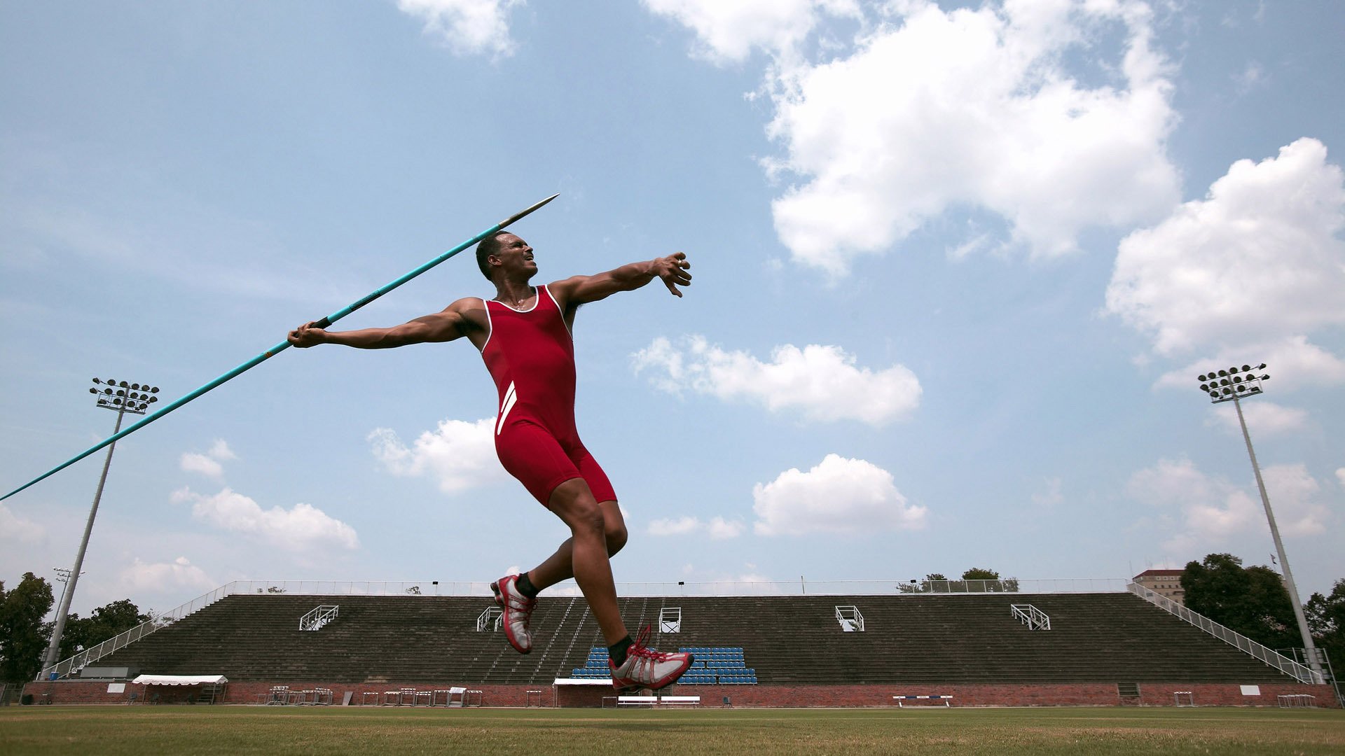顶尖球队在大舞台上大放异彩，取得辉煌胜利，顶尖队队呼