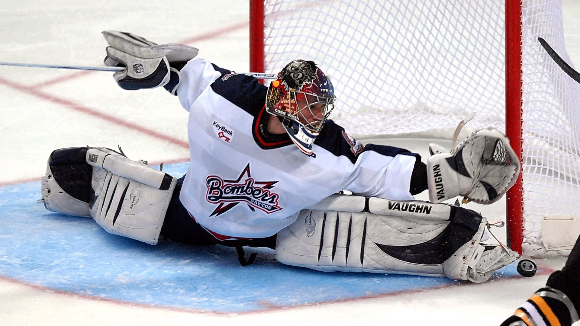 史上最“恐怖”的一节：斯托亚科维奇在第三节多次投中三分，逆转眉睫！