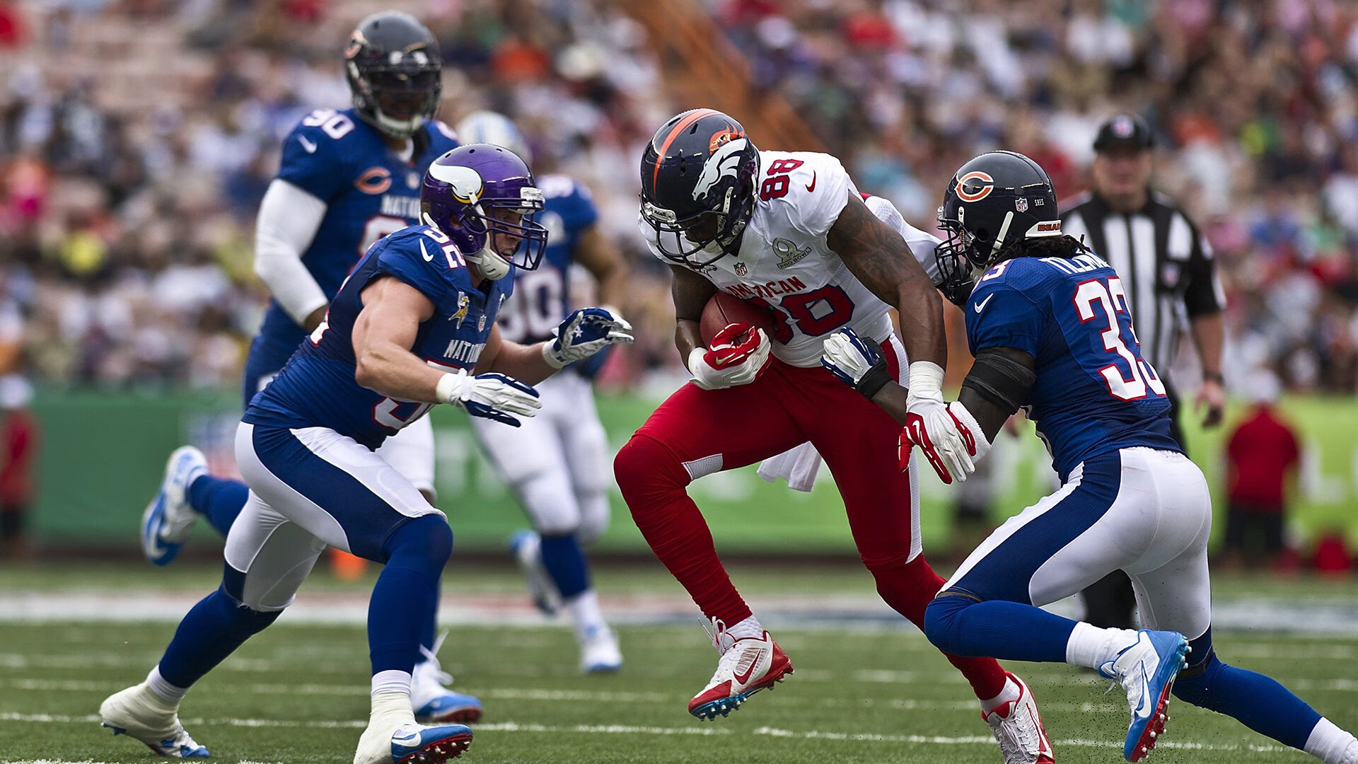 篮球场光影:全球巅峰对决如火如荼,nba球场全景